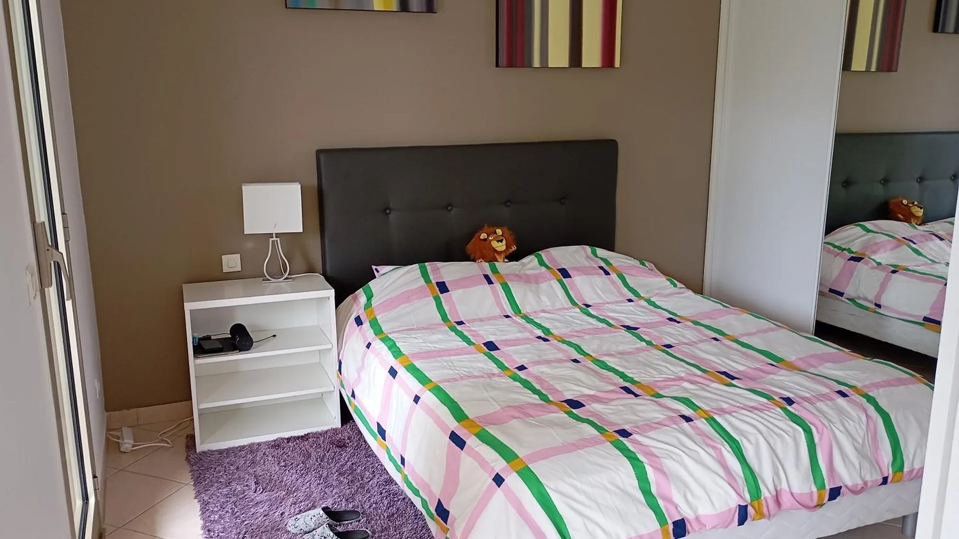 Appartement Lumineux Avec Terrasse De 50M2 Antibes Frankrijk